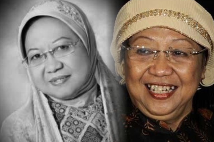 Lily Chodidjah Wahid merupakan anak dan cucu Pahlawan Nasional, putri KH Wahid Hasyim, Menteri Agama RI pertama. Dia juga merupakan cucu pendiri Nahdlatul Ulama (NU) KH Hasyim Asy'ari.