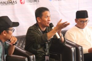 Narasumber Diskusi Publik Suara Komodo Direktur LAZ Ucare Indonesia, Muhammad Anwar, S.H.