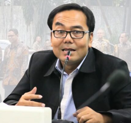Dr. Muslim Mufti, Ketua Bidgar Siyasah (Divisi Politik dan Kebijakan Publik) dari Pimpinan Pusat Persatuan Islam (PP Persis)