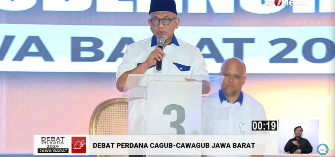 tangkap layar sDalam debat publik perdana Pilgub Jawa Barat yang disiarkan langsung oleh tvOne pada Selasa (19.00 WIB) Ahmad Syaikhu dan Ilham Habibie