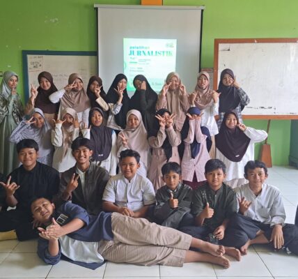 Workshop Jurnalistik SMPIT Prestasi Cendekia