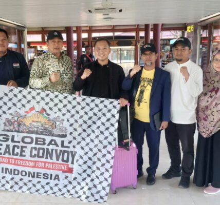 Ustadz Bachtiar Nasir Global Peace Convoi di Kuala Lumpur