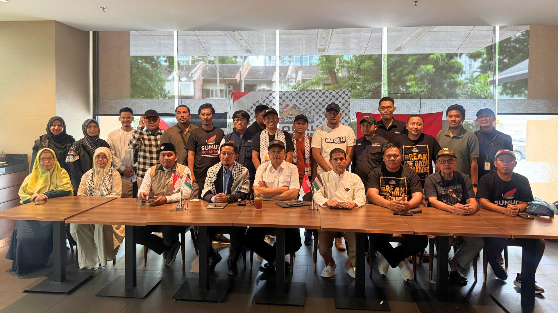 UBN dan Husein Gaza Resmikan Global Peace Convoy 