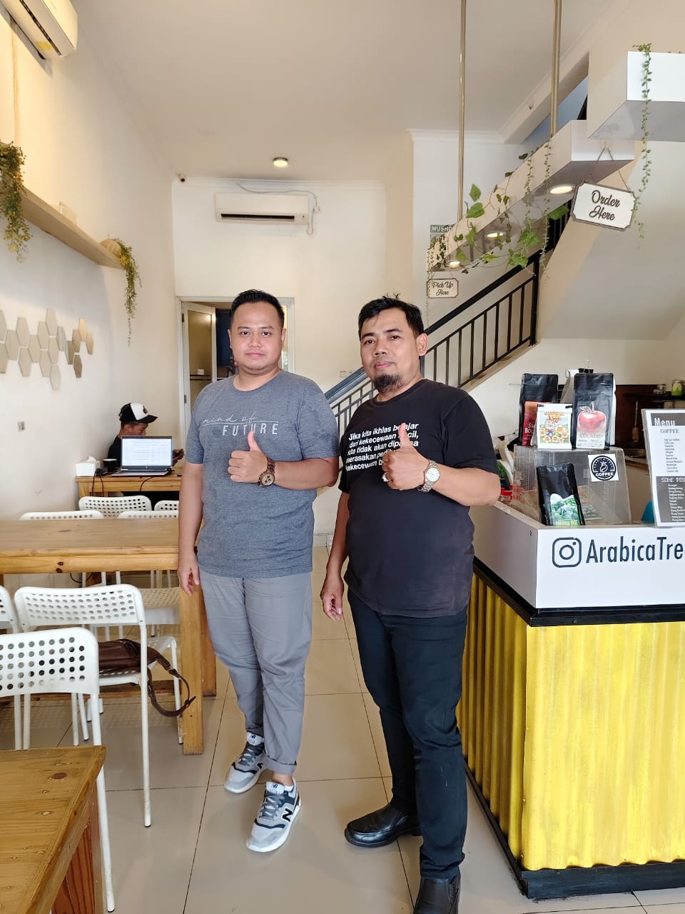 Pendiri Juragan Muda Indonesia, Gunajar dan Mardhianto